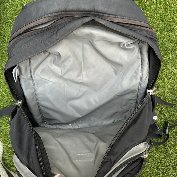 Backpack - Picture 2 of 4